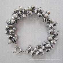 Elegante carcasa metálica gris perla y pulsera racimo cristalino (BR121001)